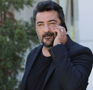 Akif din serialul Totul pentru familia mea, pasiune nebună pentru muzică! Celebrul Celil Nalçakan a făcut furori în cel mai recent concert electrizant susținut în Istanbul!